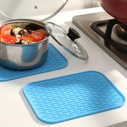 4pcs Multi-Purpose Silicone Non-Slip Heat Resistant Pads, Round Colorful Silicone Trivets, Household Table Mats, Pot Holders, Drying Mats, Car Phone Pads